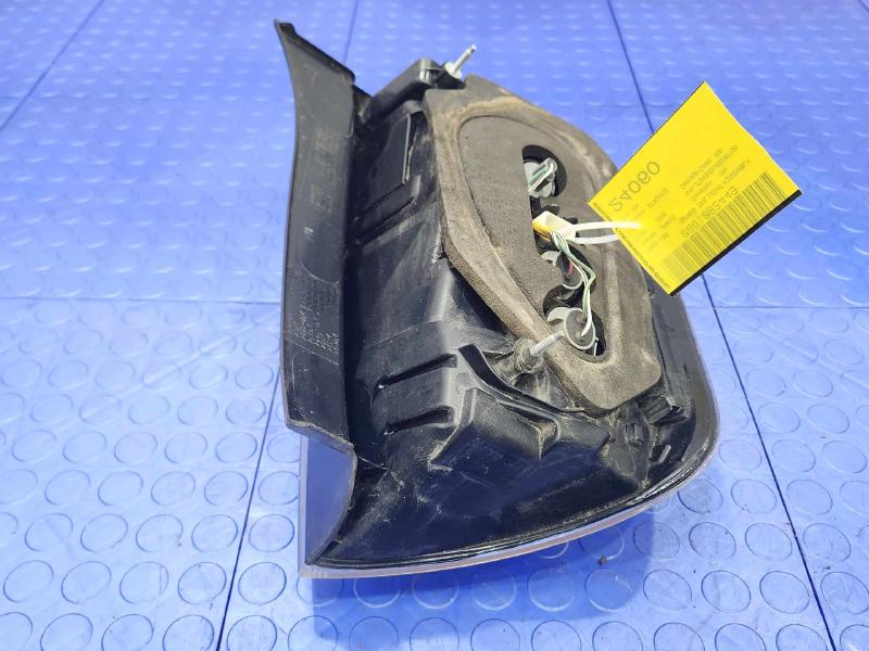 2008 Toyota Prius Tail Light Assembly
