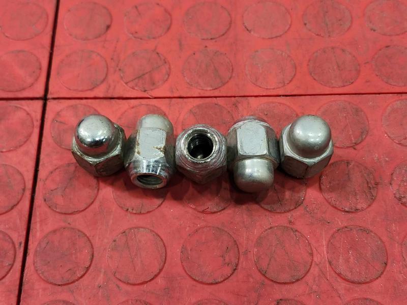 2013 Kia Optima Lug Nuts