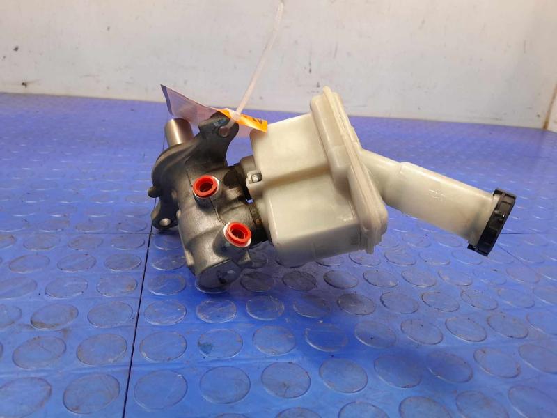 2014-2019 Nissan Versa Brake Master Cylinder Assembly Genuine OEM D60103BA6B
