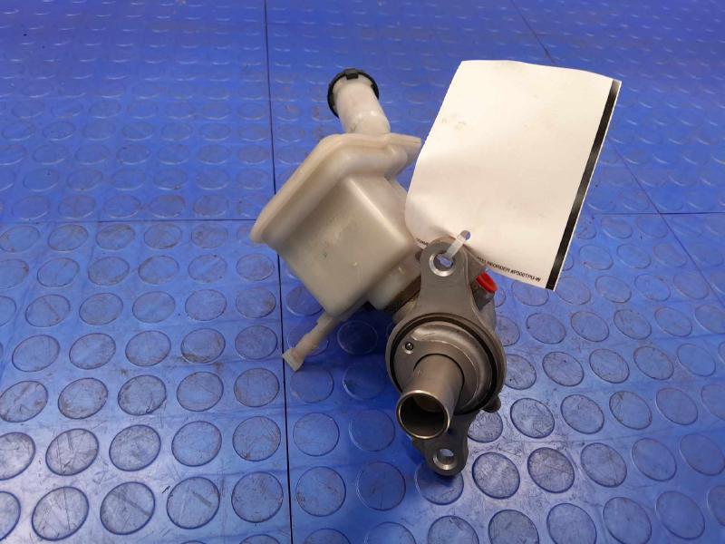 2014-2019 Nissan Versa Brake Master Cylinder Assembly Genuine OEM D60103BA6B