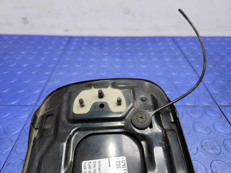 2008 Subaru Tribeca Fuel Tank Door
