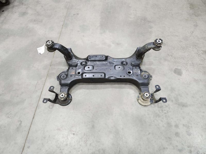 2012 Dodge Grand Caravan Crossmember/Cradle/Undercarria