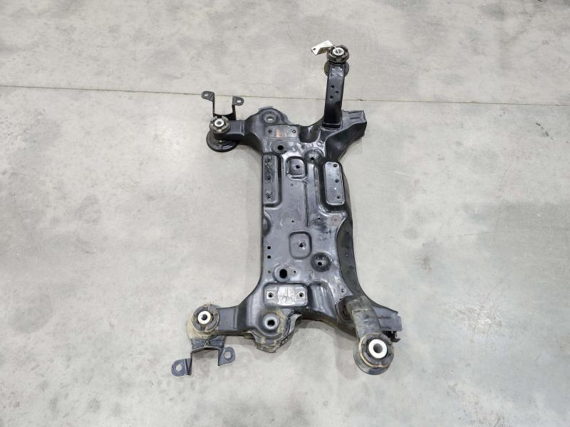 2012 Dodge Grand Caravan Crossmember/Cradle/Undercarria