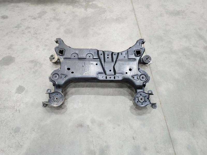 2012 Dodge Grand Caravan Crossmember/Cradle/Undercarria