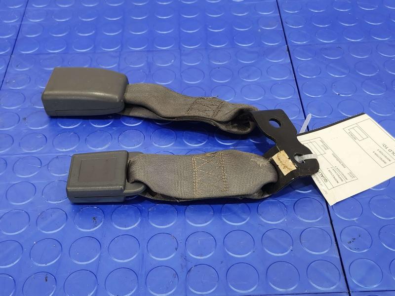 2010 Kia Rio Rear Seat Belt