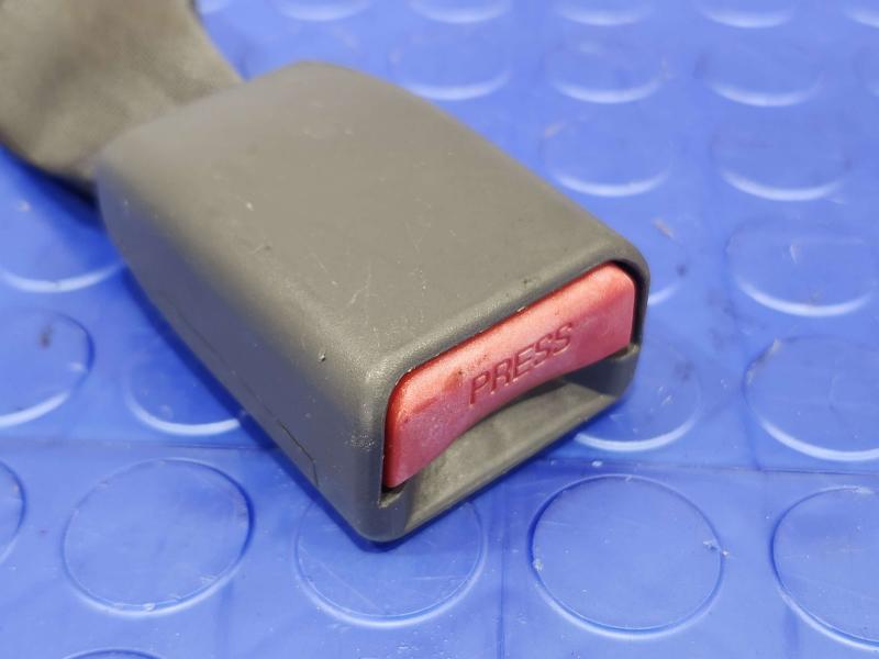 2010 Kia Rio Rear Seat Belt