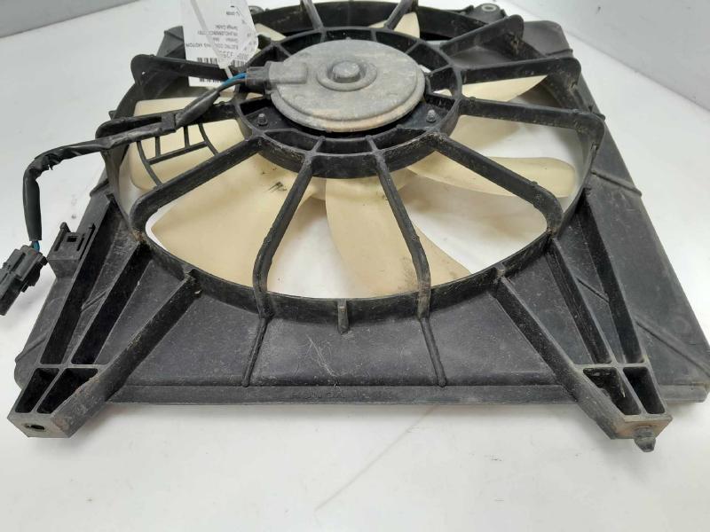 2009 - 2014 Acura TSX Condenser Cooling Fan Assembly RH Passenger Side OEM 38616R40A01
