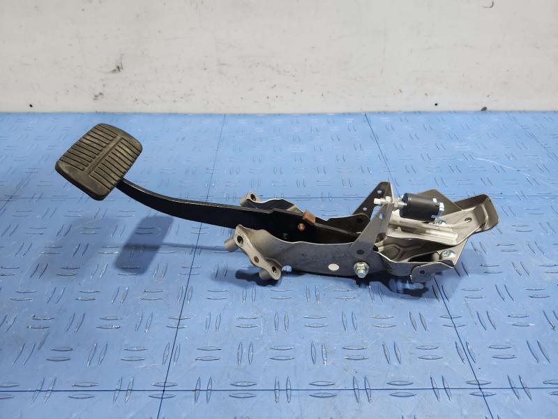 2018 Subaru Crosstrek Brake Pedal