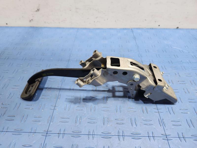 2018 Subaru Crosstrek Brake Pedal