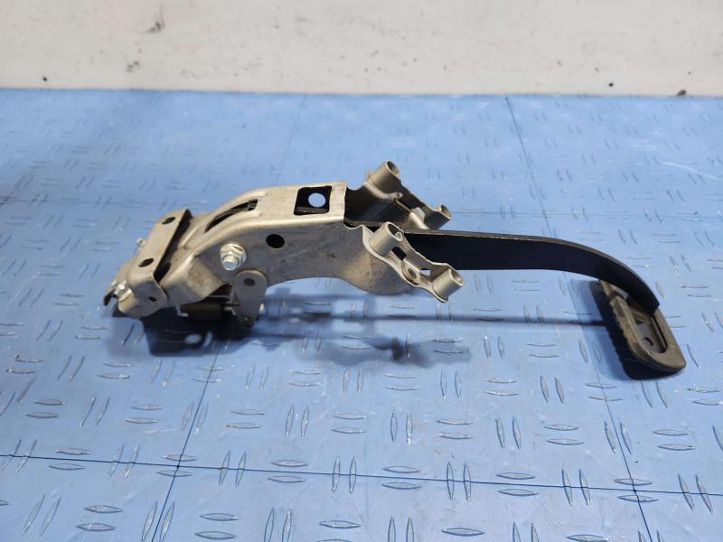 2018 Subaru Crosstrek Brake Pedal