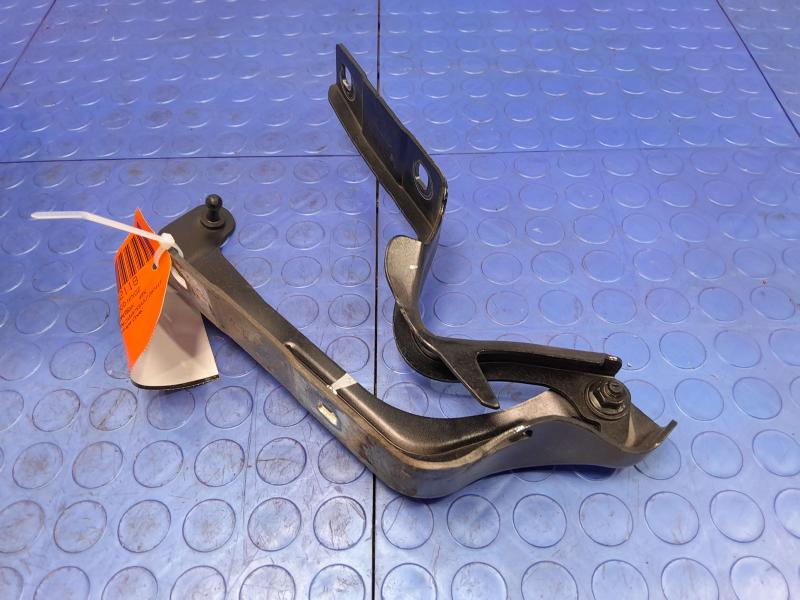 2014-2024 Maserati Ghibli Hood Hinge Assembly Right Passenger Side OEM 670001872,RH