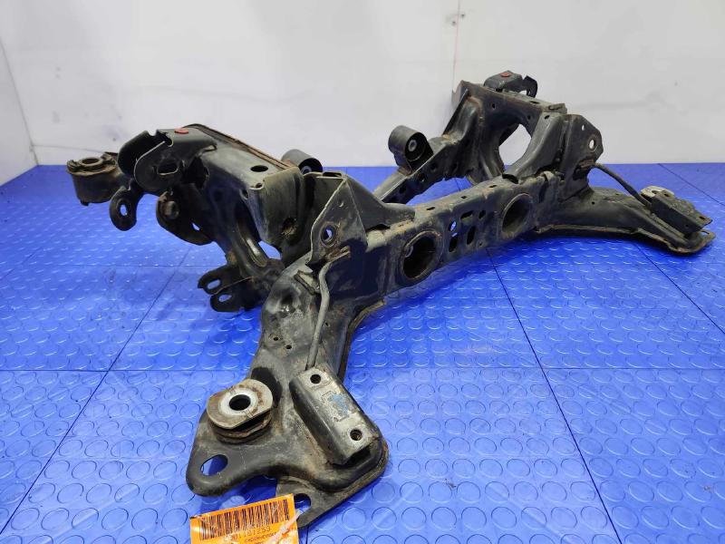 2016 Lincoln MKX Crossmember/Cradle/Undercarria