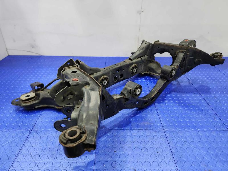 2016 Lincoln MKX Crossmember/Cradle/Undercarria