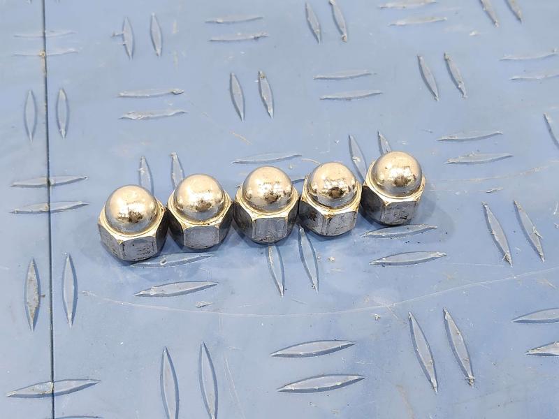2015 Subaru Forester Lug Nuts