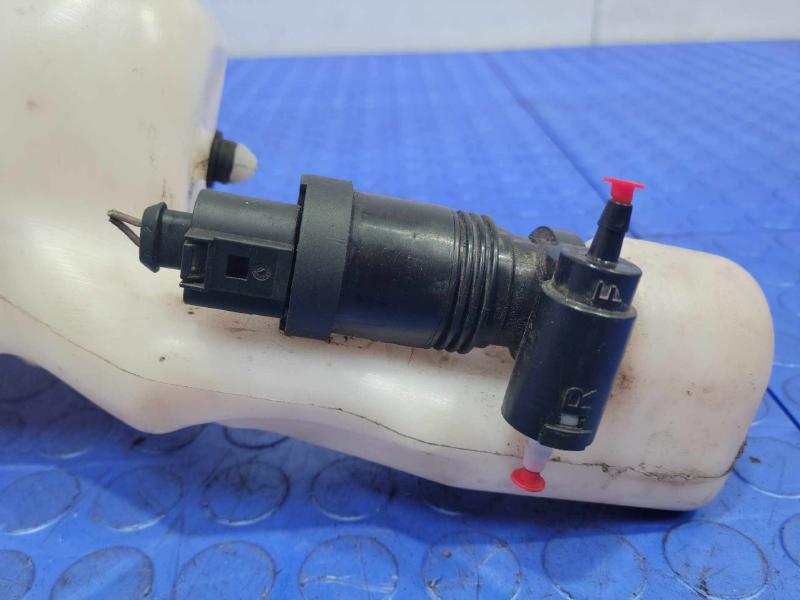 2017 Jeep Compass Washer Bottle