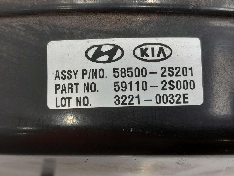 2013 Kia Sportage Power Brake Booster