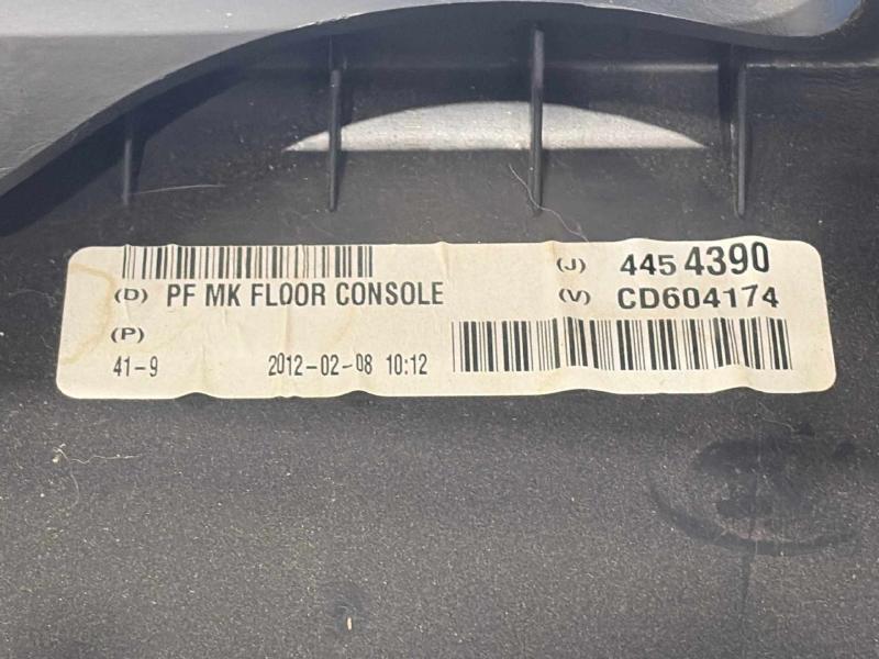 2012 Jeep Compass Front Console