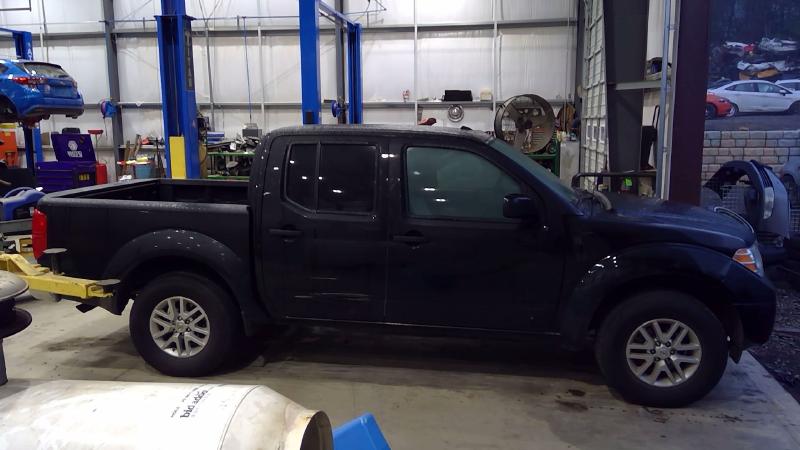 2017 Nissan Frontier Antenna