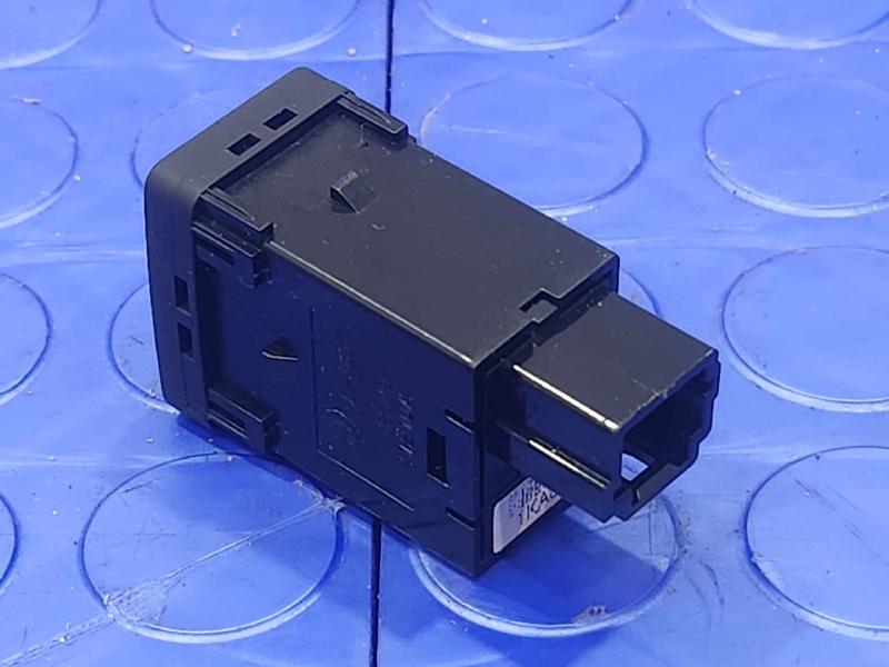 2014-2019 Nissan Rogue VSA Traction Control Switch Genuine OEM 25145-3TA0A
