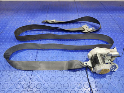 2010 Toyota Prius Front Seat Belt