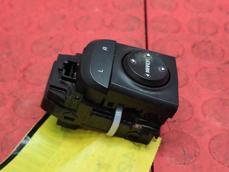 2016-2020 Kia Optima Side Door Mirror Control Switch Genuine OEM 93530D4000