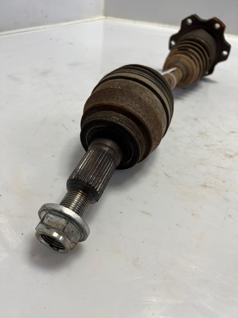 2000 Chevrolet Silverado 1500 Axle Shaft