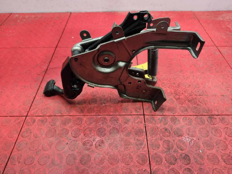 2012-2016 Honda CRV Parking Brake Foot Pedal Assembly OEM 47100-T0A-A71