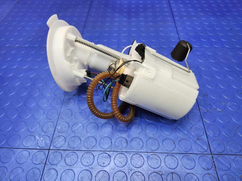 2014 BMW 228i Fuel Pump