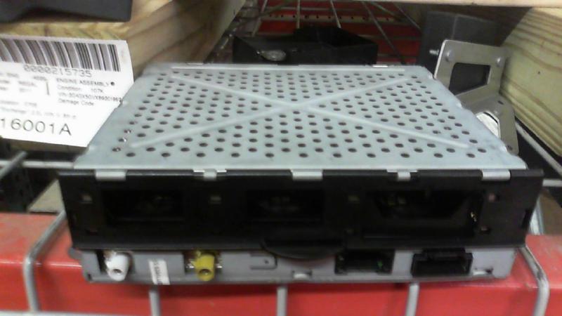 2004 Audi A8 Audio & Visual Equip.(Radio)