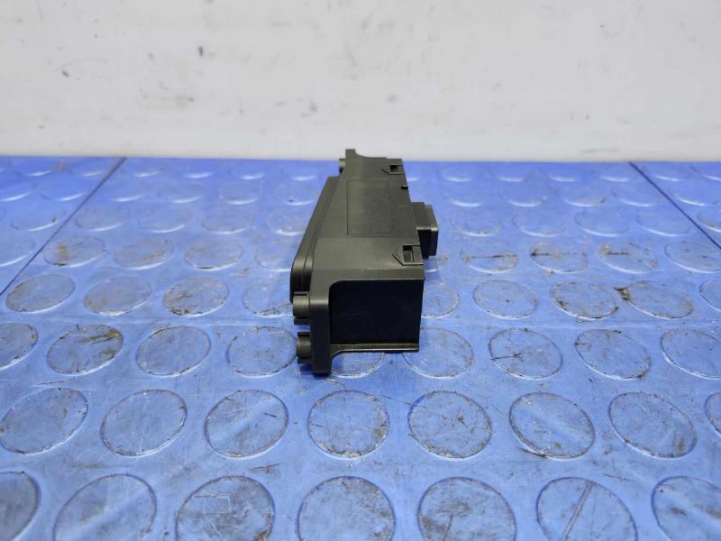 2017-2019 Kia Niro Gas Flap Fuel Door Switch Assembly OEM 93750-G5100WK