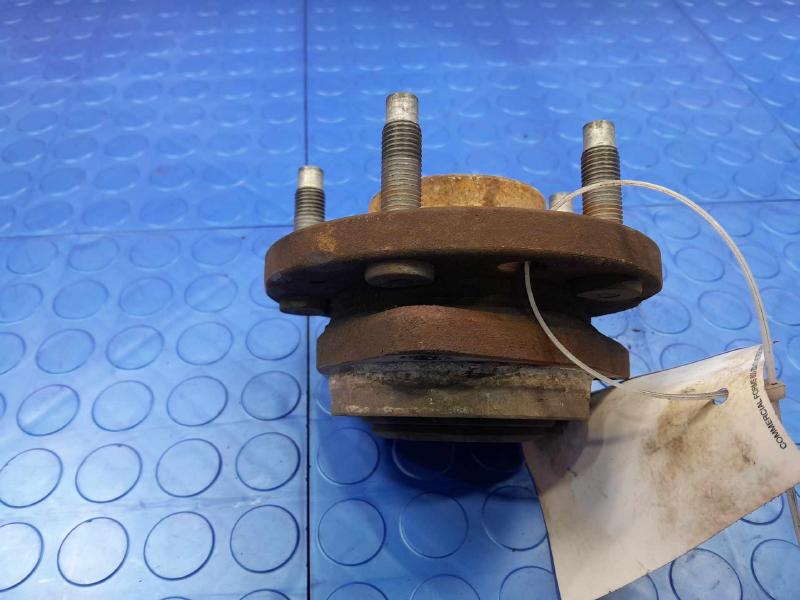 2007 Pontiac Solstice Hub