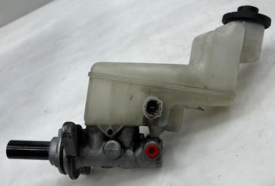 2007 Toyota Camry Master Cylinder