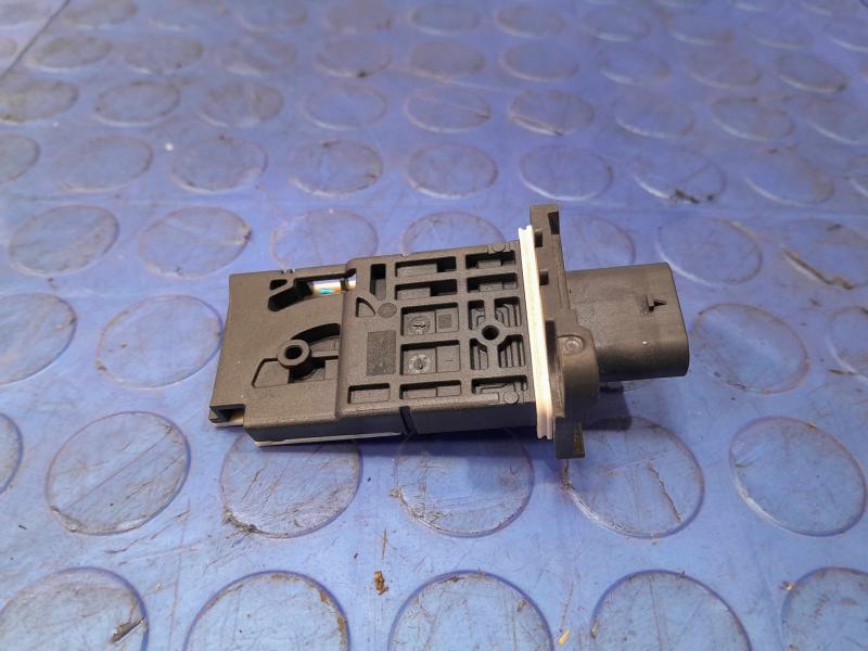 2015 Chrysler 200 Air Flow Meter