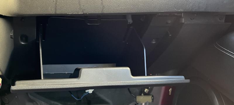 2017 Jeep Compass Glove Box