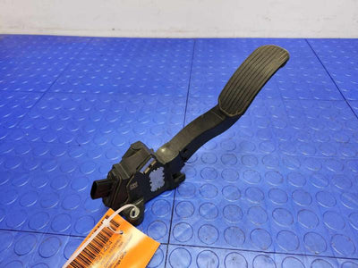 2010-2013 Toyota Highlander Accelerator Pedal Assembly Genuine OEM 78110-07011