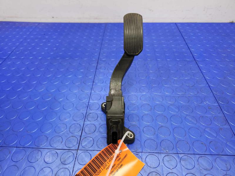 2010-2013 Toyota Highlander Accelerator Pedal Assembly Genuine OEM 78110-07011