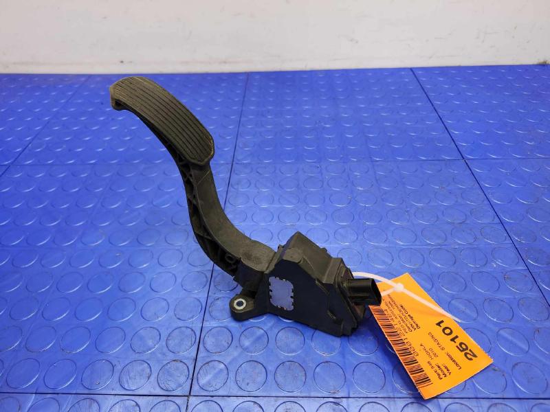2010-2013 Toyota Highlander Accelerator Pedal Assembly Genuine OEM 78110-07011
