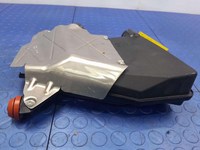 2016-2022 BMW 740i 740iX G11 G12 3.0L Engine Air Resonator OEM 13718607950