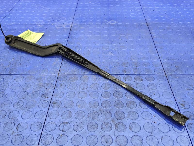 2015 Porsche Panamera Wiper Arm