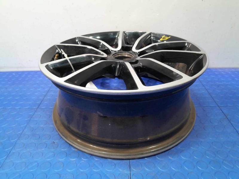 2017 Dodge Grand Caravan Wheel