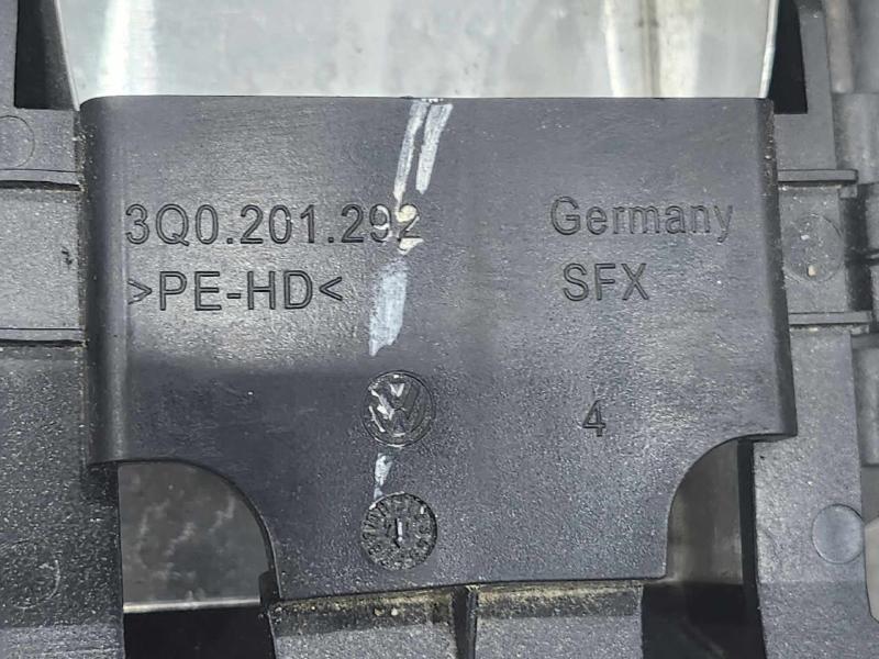 2015 Volkswagen Golf Fuel Tank Assembly