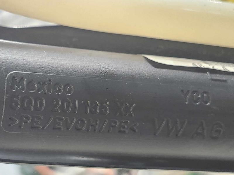 2015 Volkswagen Golf Fuel Tank Assembly