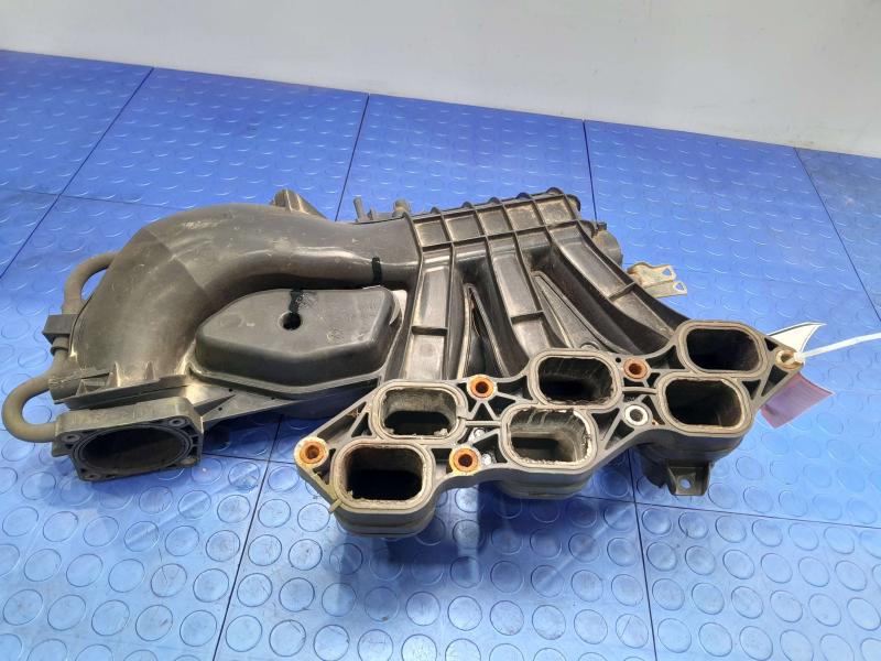 2003 Toyota 4Runner Intake Manifold