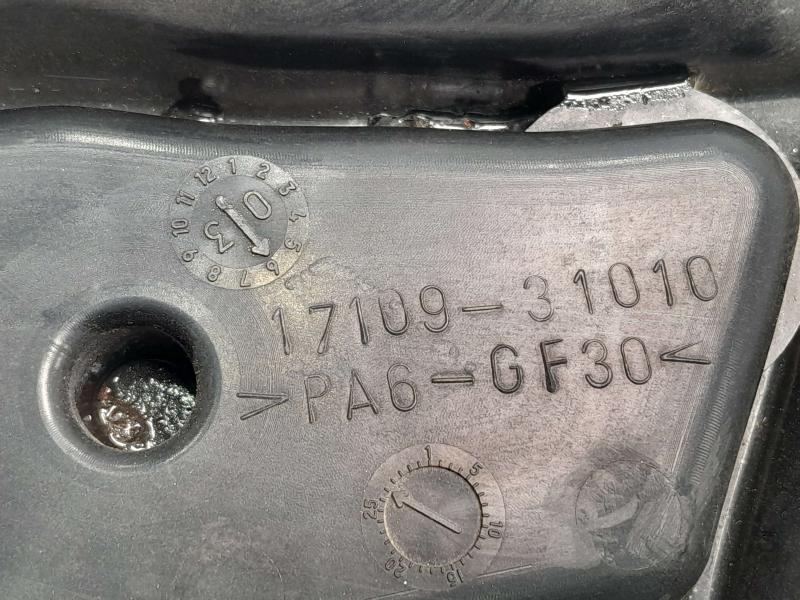 2003 Toyota 4Runner Intake Manifold