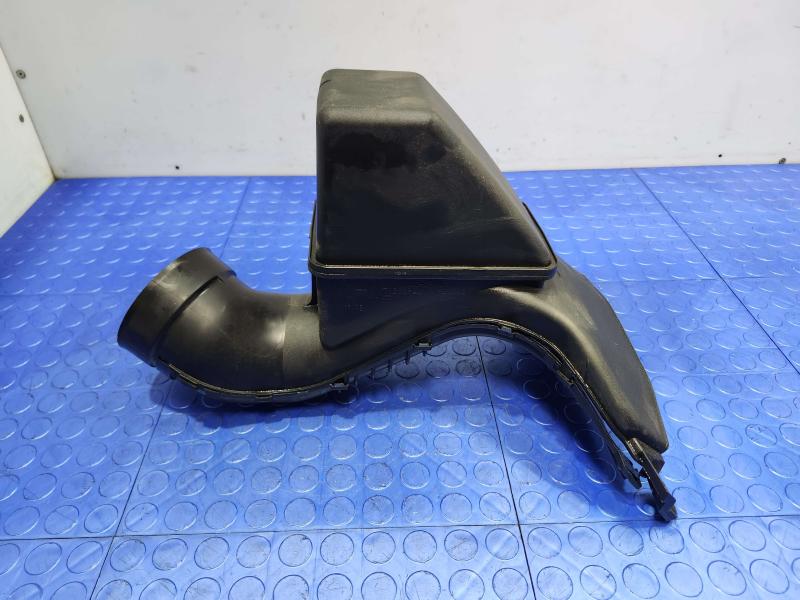 2018 Toyota Highlander Air Intake Tube/Resonator