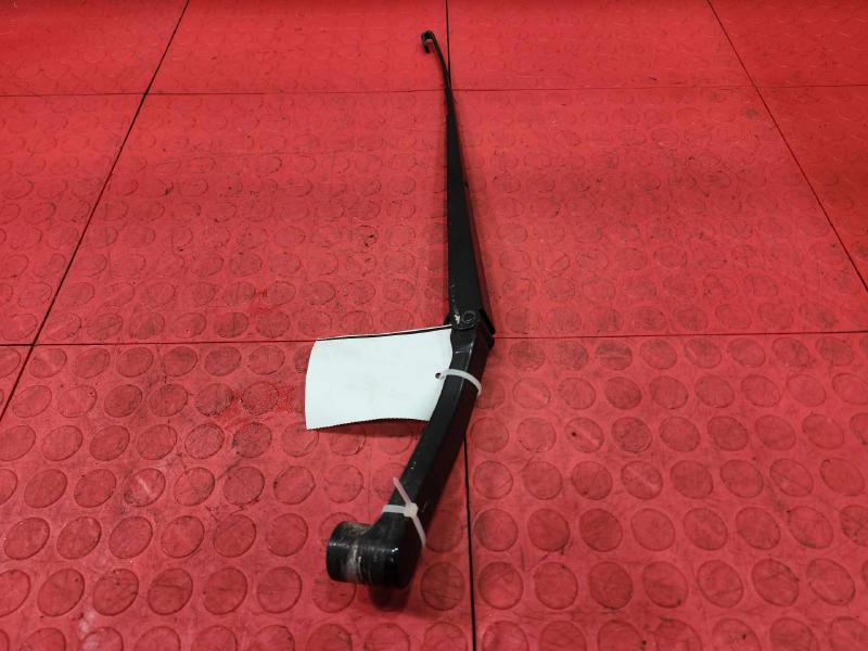 2020 Nissan Kicks Wiper Arm