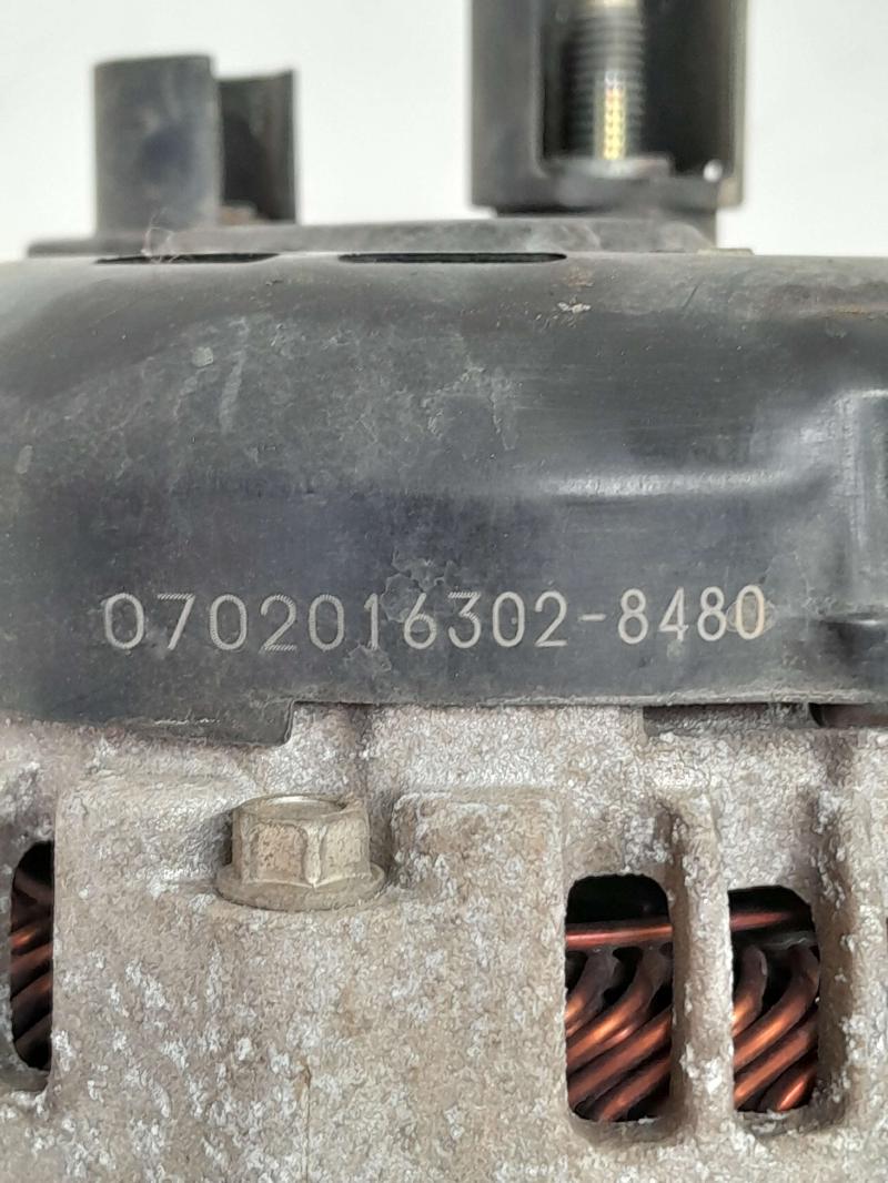 2015 - 2018 Jeep Renegade 1.4L Alternator Assembly 150 Amp OEM 68201178AA