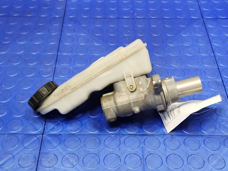 2014 Ford Focus Master Cylinder