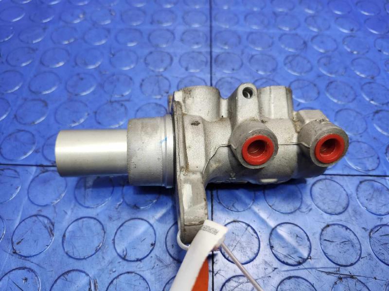 2015-2024 Ford Edge Brake Master Cylinder Assembly Genuine OEM F2GZ2140A