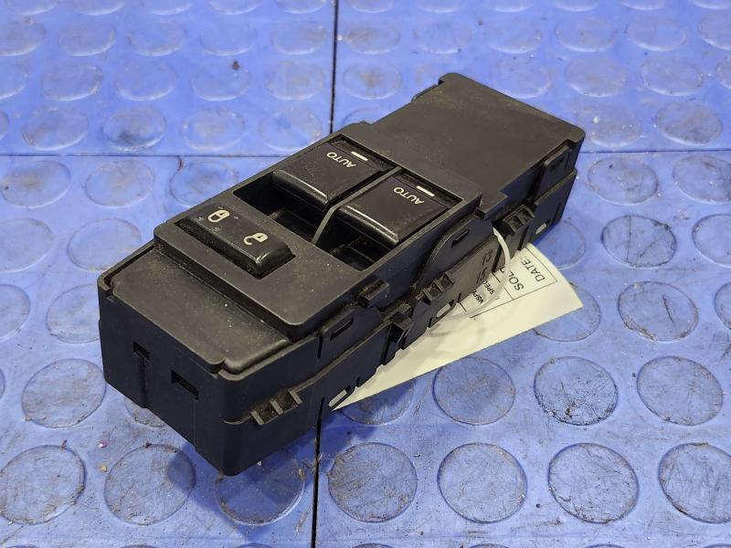 2014 Dodge Challenger Door Switch Front